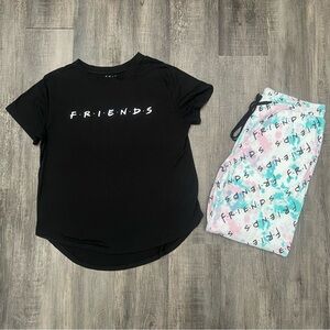 FRIENDS Black tee & sweats